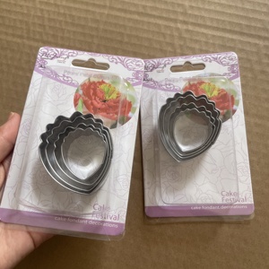 Haute qualité 4 pièces/ensemble <span class=keywords><strong>pivoine</strong></span> pétale <span class=keywords><strong>emporte</strong></span>-pièce en acier inoxydable Fondant Biscuit Cutter - Product Image 4