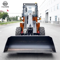 Chargeur diesel FULCORE en stock, capacité de charge nominale de 1500 kg, flèche de levage haute pour le chargement de camions à bords hauts, chargeur à bras télescopique