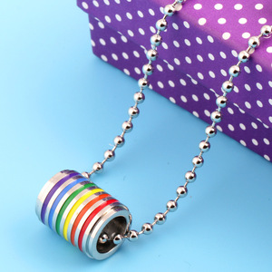 Collar con colgante cilíndrico de aleación de zinc arcoíris de 9 mm, cadena corporal de moda para uso diario para mujer - Product Image 1