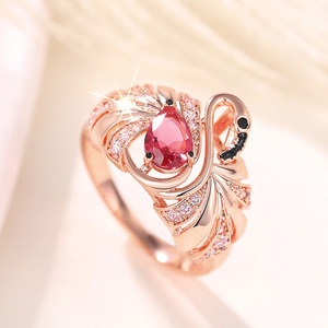 Anello a Forma di Fenicottero per Donne, Gioiello Creativo a Tema Animale - Product Image 4