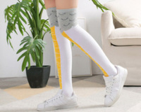 Chaussettes longues en coton pour femmes, cosplay de baleine, chaussettes amusantes et intéressantes pour filles d'école, chaussettes à motif d'animaux, chaussettes hautes à motif de pattes de poulet
