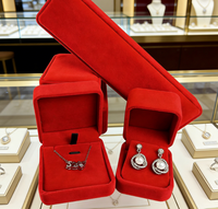 Boîte à bijoux en suède en gros, faible MOQ, pour bagues, bracelets, pendentifs, boîte à bijoux en velours rouge, chaînes de luxe, canapé