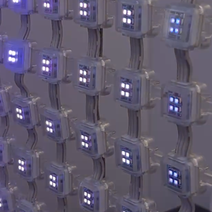 Linh hoạt 2Leds 4Leds 6Leds ngoài trời Portal LED lưới màn hình cuộn xách tay cho billboard chiếu sáng - Product Image 3