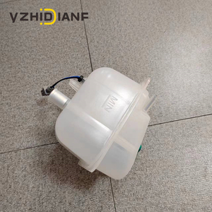 ถังพักน้ำหล่อเย็นเครื่องยนต์คุณภาพดี 9141095 สำหรับรถยนต์วอลโว่ <span class=keywords><strong>850</strong></span> C70 S70 V70 - Product Image 3