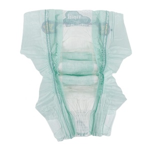 Échantillon GRATUIT – Couches bébé nouveau-né de deuxième qualité, ultra-douces, avec protection anti-fuites 3D et bande magique, en pâte de cellulose américaine – Vente en gros - Product Image 3