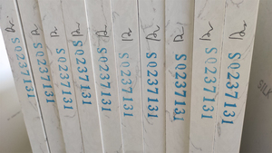 Lastre di quarzo brasiliano con motivo bianco formato Jumbo 20 mm lucido in finitura lucida Fujian per piani da cucina - Product Image 6