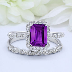 แหวนเงินแท้ 925 ประดับเพชร CZ ทรงมรกต 1.74 กะรัต ชุดแหวนแต่งงานและหมั้นแบบสองชิ้น สไตล์วินเทจอาร์ตเดโค - Product Image 6