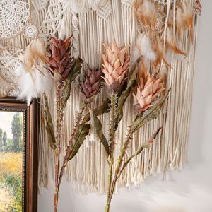 Fleur artificielle d'ananas Fengdu, branche rouge champagne, tige unique, décoration murale pour mariage et maison, plante décorative - Product Image 1