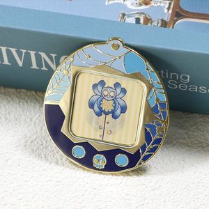 Fabricante de Pins Esmaltados Personalizados con Impresión Lenticular 3D, Pin de Solapa Metálico, Pin de Esmalte Duro - Product Image 1
