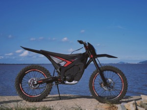 Motocross Leopard EX800 de 19 Pulgadas con Frenos de Disco Hidráulicos Bilaterales de 4 Pistones, 25KW 74V 75AH - Product Image 4