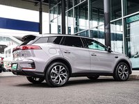 Véhicules Électriques d'Occasion en Gros à Prix Abordable 2024 2025 – SUV BYD Dolphin Han Yuan Qin Tang Song Plus EV d'Exportation