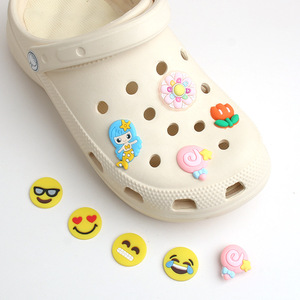 รองเท้าแตะแบบ DIY อุปกรณ์เสริมที่ถอดออกได้สำหรับตกแต่งรองเท้าที่มีหัวเข็มขัดรองเท้าลายดอกไม้แบบสากล - Product Image 3