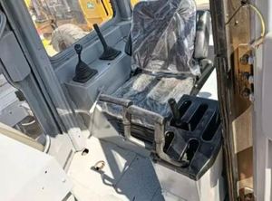 รถดันดิน CAT D6G D6 มือสอง สำหรับงานเหมือง ก่อสร้าง โรงโม่ รุ่นปี 2022 กำลัง 160 กิโลวัตต์ รถดันดินแบบตีนตะขาบ ปั๊ม แบริ่ง ทนทาน มาตรฐาน CE ราคาประหยัด - Product Image 6