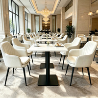 Chaises modernes rembourrées de style nordique, dorées et noires, de luxe, à dossier haut, en velours, pour restaurant et salle à manger