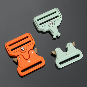 หัวเข็มขัดแบบปลดเร็ว ทำจากโลหะผสมสังกะสี ทนทาน สำหรับกระเป๋า เป้สะพายหลัง อุปกรณ์เสริมสายรัด - Product Image 1