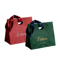 Sac en papier cadeau personnalisé de luxe pour bijouterie, lingerie, nouveau design écologique avec poignée en ruban
