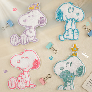 Surjeteuse personnalisée bord Chenille brodé fer sur patchs Logo broderie <span class=keywords><strong>Broder</strong></span> patchs Chenill pour vestes chapeaux vêtements - Product Image 6