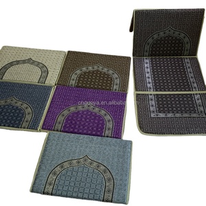 Alfombra de oración plegable islámica de poliéster hecha a mano, cómoda para rodillas con soporte para la espalda, Alfombra de oración musulmana al por mayor - Product Image 3