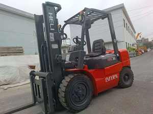 Chariot élévateur diesel d'occasion HELI H2000 CPCD30 de 3 tonnes d'origine japonaise pour la vente au détail à Shanghai - Product Image 3