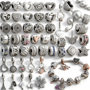 Charm de Plata 925 de Alta Calidad, Estilo Vintage, con Zirconia en Forma de Corazón y <span class=keywords><strong>Letras</strong></span> Grabadas, para el Día de la Madre - Product Image 1