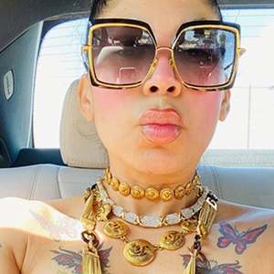 Lunettes de soleil carrées vintage élégantes pour femmes avec logo personnalisé, protection UV400, lunettes de soleil surdimensionnées pour femmes - Product Image 2