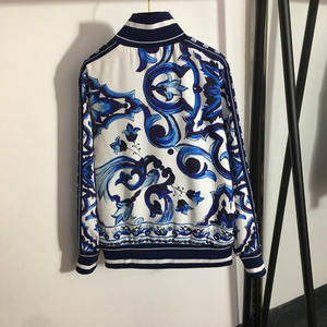 Nuova tuta sportiva blu e bianca con colletto rialzato stampato giacca con cerniera a maniche lunghe + lettera pantaloni Casual dritti - Product Image 3