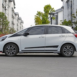 Accesorios Exteriores Welta en Negro Brillante ABS, Piezas de Recubrimiento para Puertas, Recubrimiento para Puerta Trasera para Honda FIT 4ta Generación 2021+ - Product Image 6