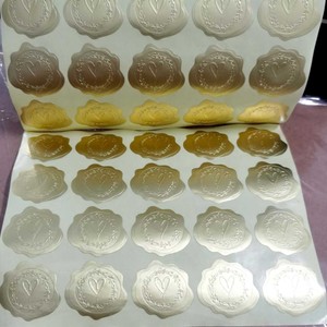 Pegatinas adhesivas con forma de corazón en relieve dorado, pegatinas decorativas de papel metalizado de forma irregular para invitaciones de boda, 20 unidades - Product Image 1
