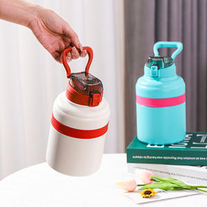 Bouteille d'eau isotherme en acier inoxydable à double paroi de grande capacité (1,2 l) pour le sport, avec étui en silicone - Product Image 4