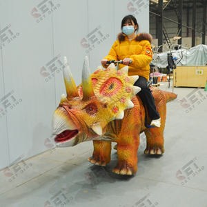 Équipement de parc d'attractions animatronique : Modè<span class=keywords><strong>le</strong></span> de dinosaure électrique marcheur Triceratops pour centre commercial - Product Image 2