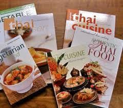 Estampado de papel de aluminio dorado en relieve para cóctel, libro antiguo de cocina vegana, oferta - Product Image 2