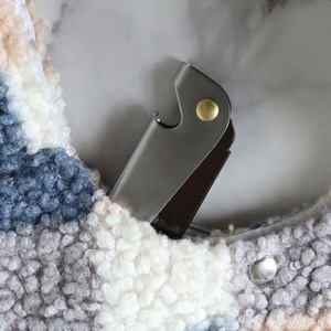 Peine para Hombre, Peine de Barbería para Peinado Slick Back, Peine de Bolsillo Plegable de Dientes Anchos para Estilo <span class=keywords><strong>Pompadour</strong></span>, Peine de Acero Inoxidable Plegable para Pomada y Aceite - Product Image 4