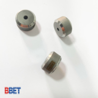 Pièces de rechange pour découpeuse à jet d'eau KMT 05112768 : Siège de décharge HP. Moteur de pompe intensificatrice à piston 875, pièces de rechange, 380V 37kW