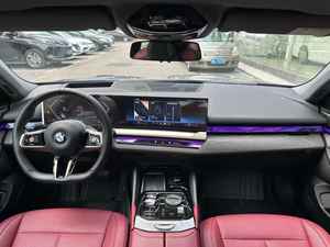 B-m-w 2024 Modelo 530Li Premium M Paquete deportivo Coche usado - Product Image 6