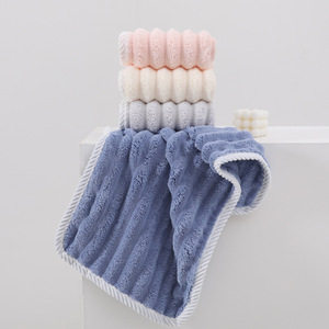 Toalla de felpa de coral Youhe, 75x35 cm, toalla facial suave y absorbente para uso doméstico, unisex - Product Image 1