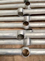 Billes creuses en aluminium pour raccords de poteaux de garde-corps australiens