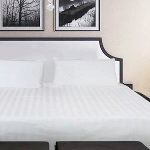 中国メーカーホワイトエジプト綿生地キングサイズシーツホテル用ソリッドベッドシーツ - Product Image 6