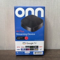 Boîtier TV intelligent Onn 4K Plus Android 14, décodeur 4K Quad Core, connectivité 5G, 2 Go de RAM, télécommande vocale pour lecteur multimédia en streaming