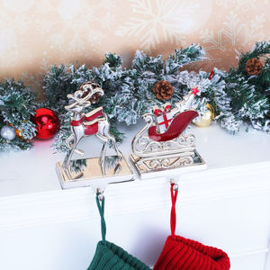 Soporte de media de ciervo de Venta caliente para decoraciones navideñas Soporte de media de trineo de aluminio para adornos navideños - Product Image 6