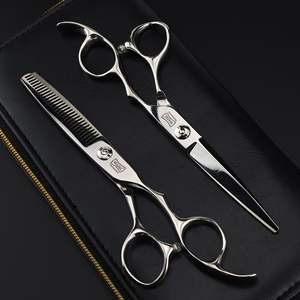 Tijeras de peluquería y barbería Huaer F-105 plateadas de 6.0 pulgadas con punta afilada personalizada para flequillo - Product Image 2