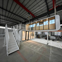 Maison capsule modulaire de luxe Apple Cabin, maison préfabriquée miniature avec mur entièrement vitré pour le glamping, les hôtels, les bureaux ou les pods.
