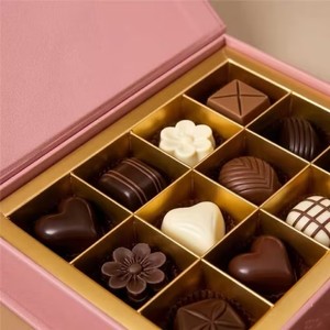 Cajas Magnéticas de Chocolate para Bombones de Fresa, Personalizadas para San Valentín y Bodas, Venta al Por Mayor - Product Image 1
