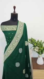 ผ้าส่าหรีมังก้าคัตฮวันแท้ งานฝีมือลายดั้งเดิม เนื้อผ้าเรียบ น้ำหนักเบา สวยสง่า เหมาะสำหรับงานปาร์ตี้ - Product Image 3