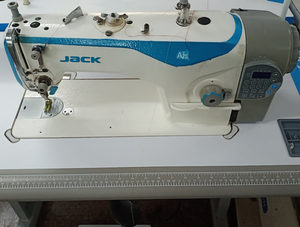 Machine à coudre Jack d'<span class=keywords><strong>occasion</strong></span> A4E, coupe-fil automatique informatisé, point noué à aiguille simple, vente chaude pour tous les grossistes du monde entier, récemment - Product Image 6