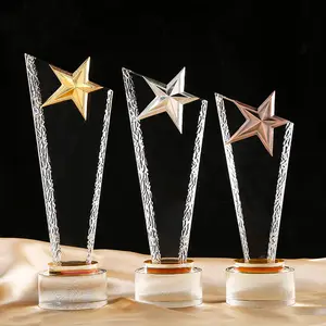 New Fashion Engraving Logo K9 Clear Crystal Star Trophy Custom Crystal Trophies Awards for Enterprise Activity Award
