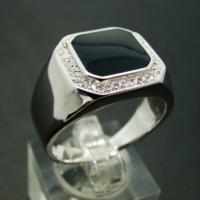 Bagues classiques pour hommes de haute qualité, argent sterling 925, bijoux de mode, bague de fiançailles pour hommes, émail noir