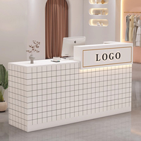 Comptoir de bureau moderne et simple personnalisable pour les cafés, les caisses enregistreuses, les bureaux d'accueil