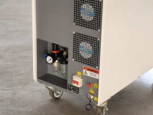 Máquina Portátil de Limpieza Láser de Pulso de 200W 300W para Eliminar Óxido de Superficies Metálicas - Product Image 4