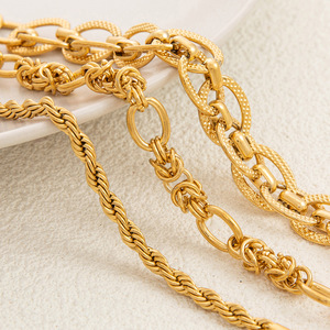 สร้อยข้อมือสแตนเลสชุบทอง 18K แบบสองชั้น สไตล์คิวบา ดีไซน์หรูหราเบาๆ สำหรับผู้หญิง - Product Image 1