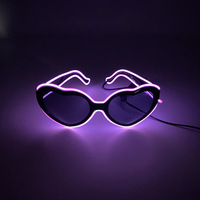 Lunettes en plastique en forme de cœur lumineuses à LED pour Halloween, accessoire de costume pour fête costumée en plein air, lunettes lumineuses clignotantes